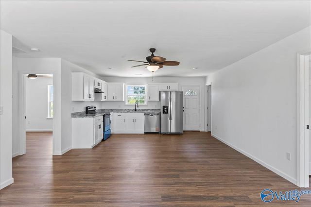 342 Peach Tree Lane, Boaz, AL 35956