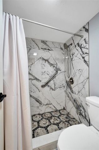 608 SW Natura Boulevard 308, Deerfield Beach, FL 33441