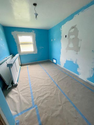 322 1st Avenue NW, Hillsboro, ND 58045