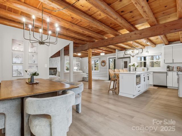 19810 Schooner Drive, Cornelius, NC 28031