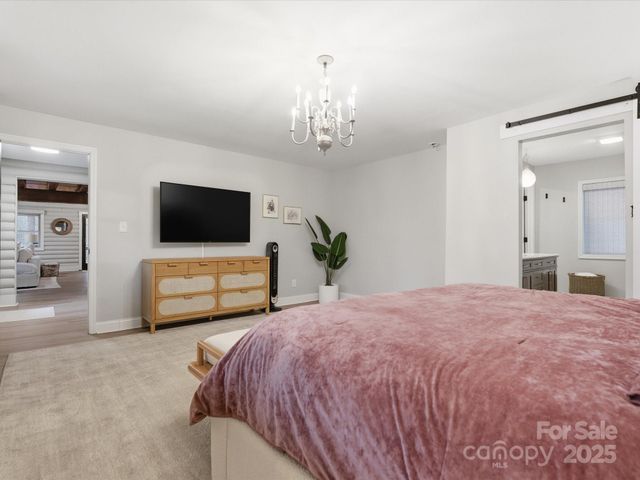 19810 Schooner Drive, Cornelius, NC 28031