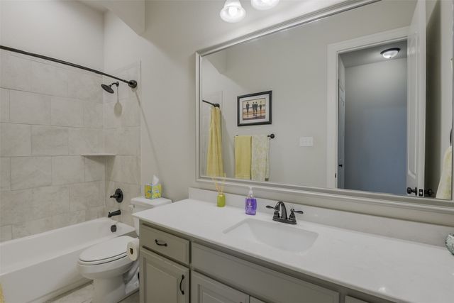 134 Water Garden Drive, Waxahachie, TX 75165