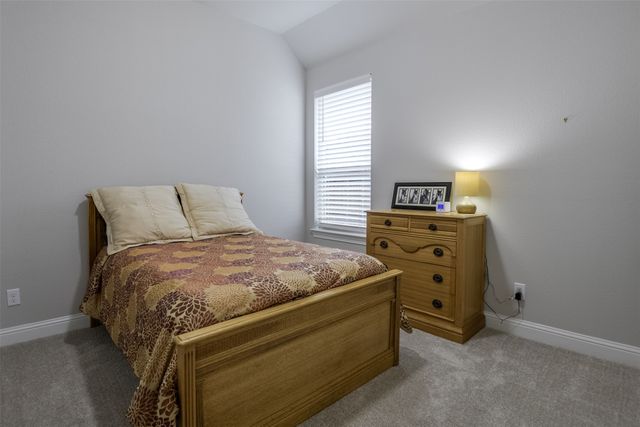 134 Water Garden Drive, Waxahachie, TX 75165