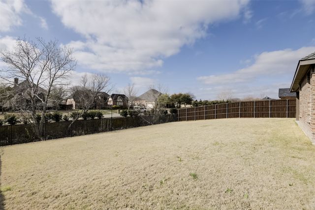 134 Water Garden Drive, Waxahachie, TX 75165