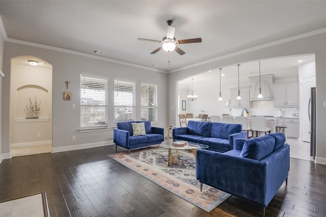 134 Water Garden Drive, Waxahachie, TX 75165