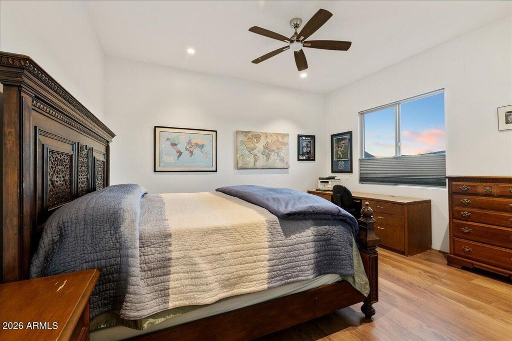 Image 21 of property listing at 385 SUNCLIFFE Drive, Sedona, AZ 86351