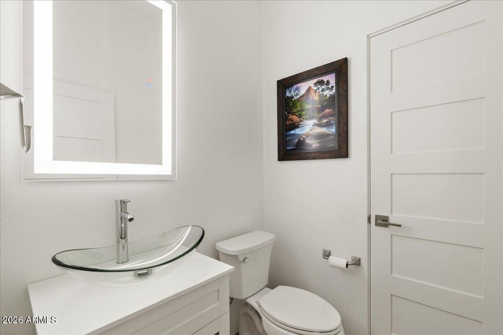 Image 33 of property listing at 385 SUNCLIFFE Drive, Sedona, AZ 86351