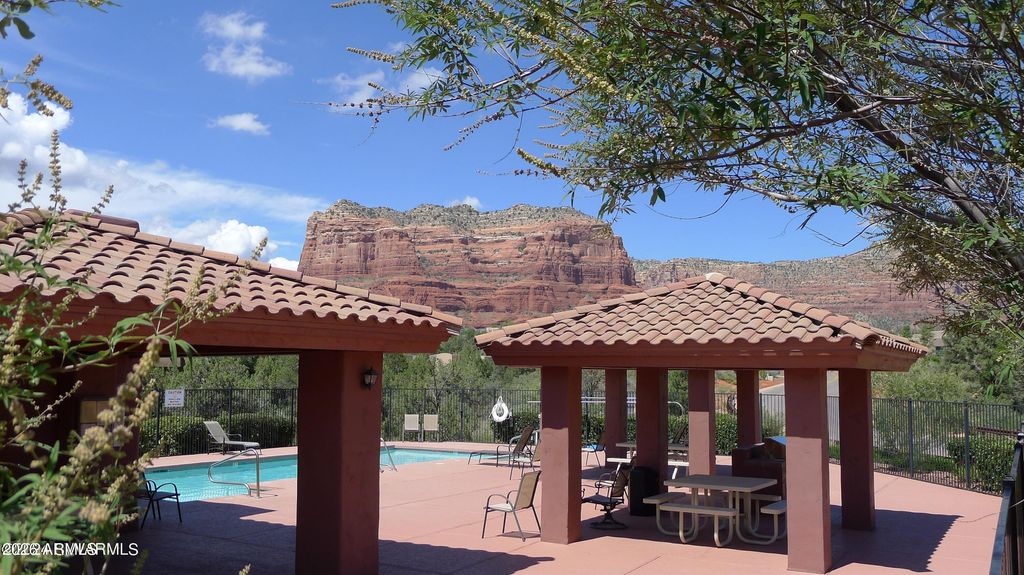 Image 38 of property listing at 385 SUNCLIFFE Drive, Sedona, AZ 86351