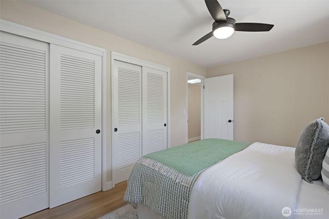 15442 SE 22nd Place, Bellevue, WA 98007