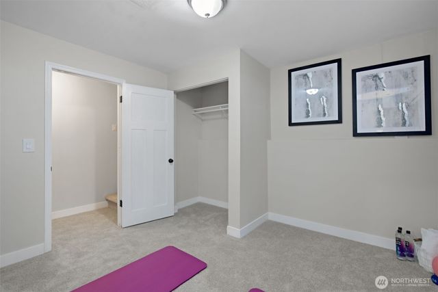 15442 SE 22nd Place, Bellevue, WA 98007