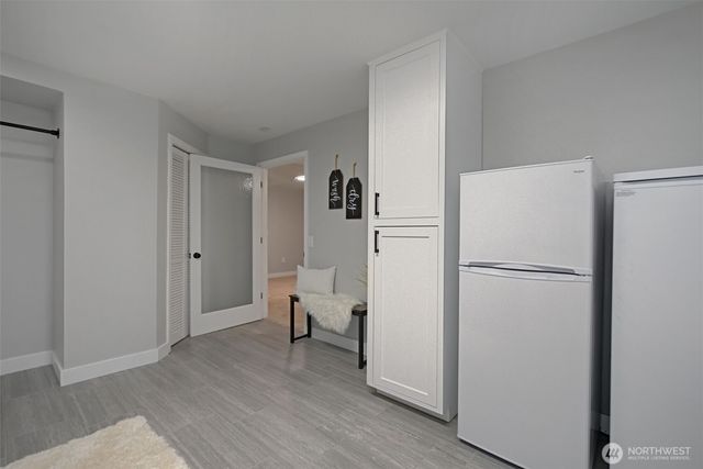 15442 SE 22nd Place, Bellevue, WA 98007