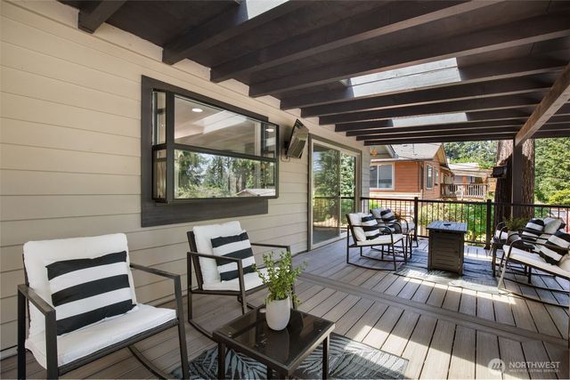 15442 SE 22nd Place, Bellevue, WA 98007