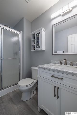 5463 S 194th Avenue, Omaha, NE 68135