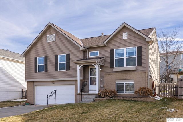 5463 S 194th Avenue, Omaha, NE 68135