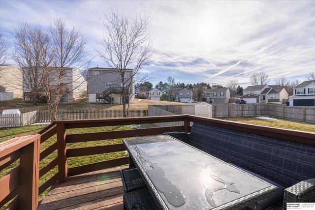 5463 S 194th Avenue, Omaha, NE 68135