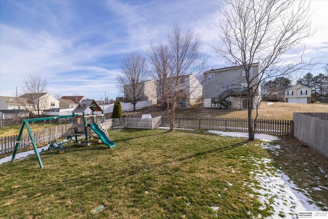 5463 S 194th Avenue, Omaha, NE 68135