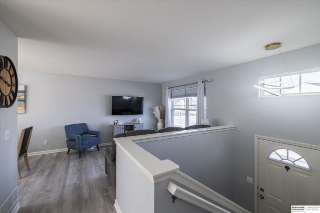 5463 S 194th Avenue, Omaha, NE 68135