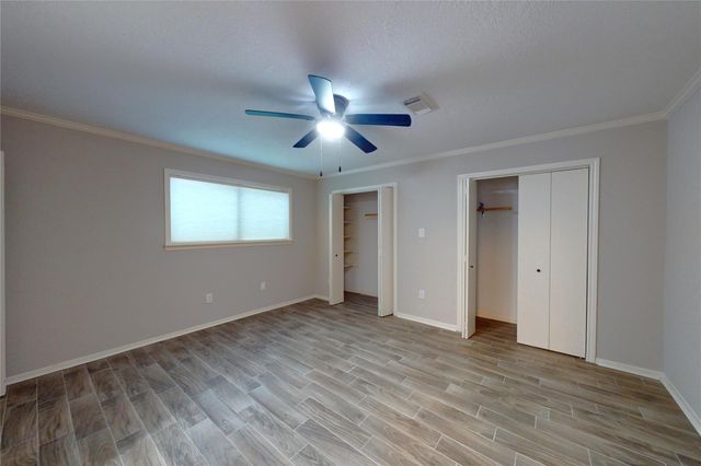 226 Driftwood Drive, Seabrook, TX 77586