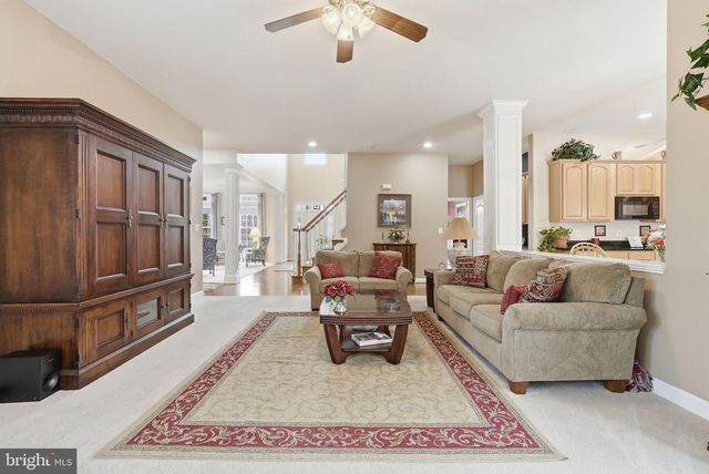 7820 ROSE GARDEN LN, Springfield, VA 22153