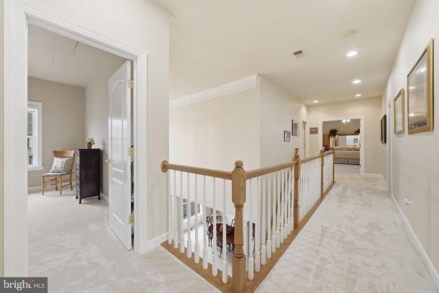 7820 ROSE GARDEN LN, Springfield, VA 22153