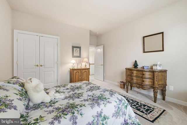 7820 ROSE GARDEN LN, Springfield, VA 22153