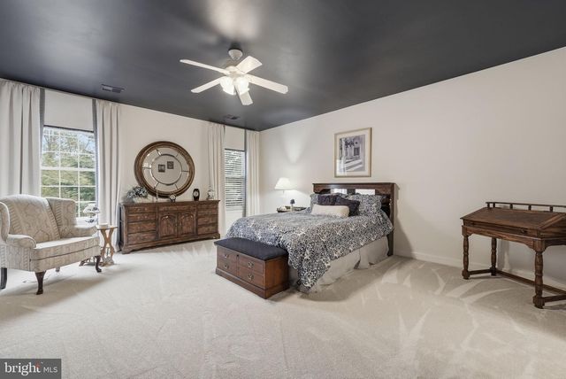 7820 ROSE GARDEN LN, Springfield, VA 22153