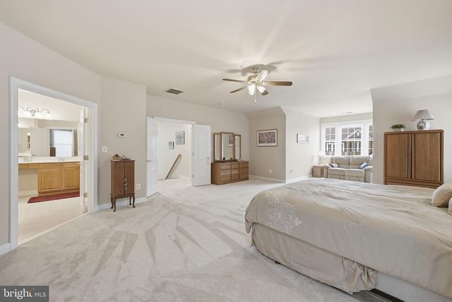 7820 ROSE GARDEN LN, Springfield, VA 22153