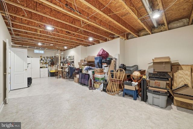 7820 ROSE GARDEN LN, Springfield, VA 22153