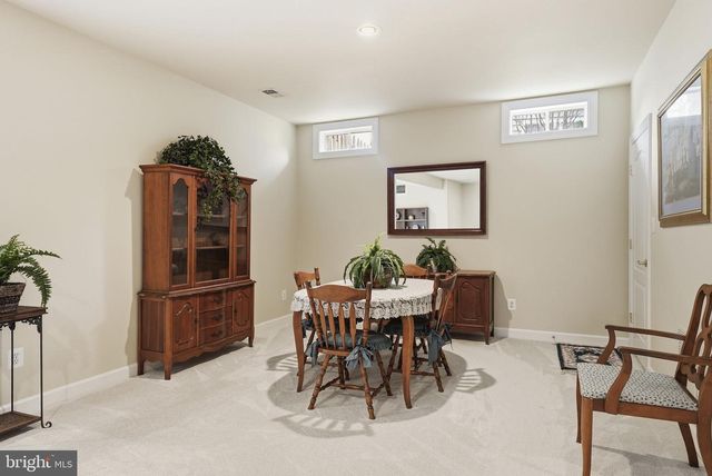 7820 ROSE GARDEN LN, Springfield, VA 22153