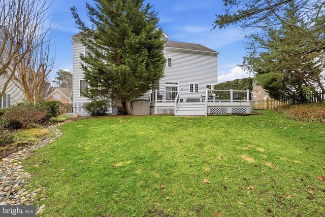 7820 ROSE GARDEN LN, Springfield, VA 22153