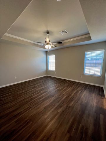 105 Midway Meadows Street, Pottsboro, TX 75076