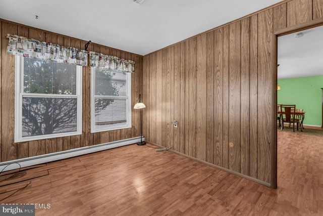 38 ROMAN ST, Toms River, NJ 08757