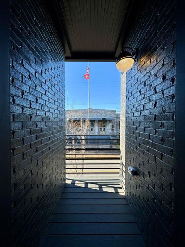 1800 S Holtzclaw Avenue 1857 Zeta Way, Chattanooga, TN 37404