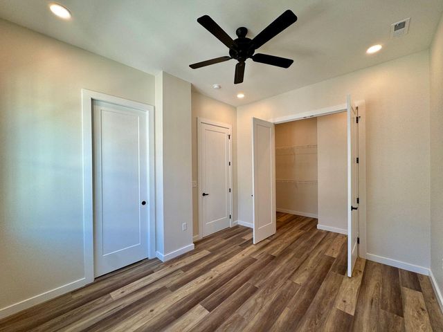 1800 S Holtzclaw Avenue 1857 Zeta Way, Chattanooga, TN 37404