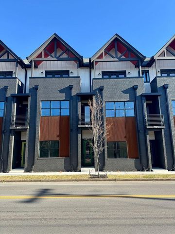 1800 S Holtzclaw Avenue 1857 Zeta Way, Chattanooga, TN 37404