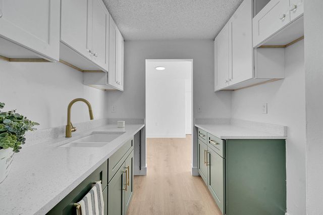 1139 Lake Terry Drive A, West Palm Beach, FL 33411