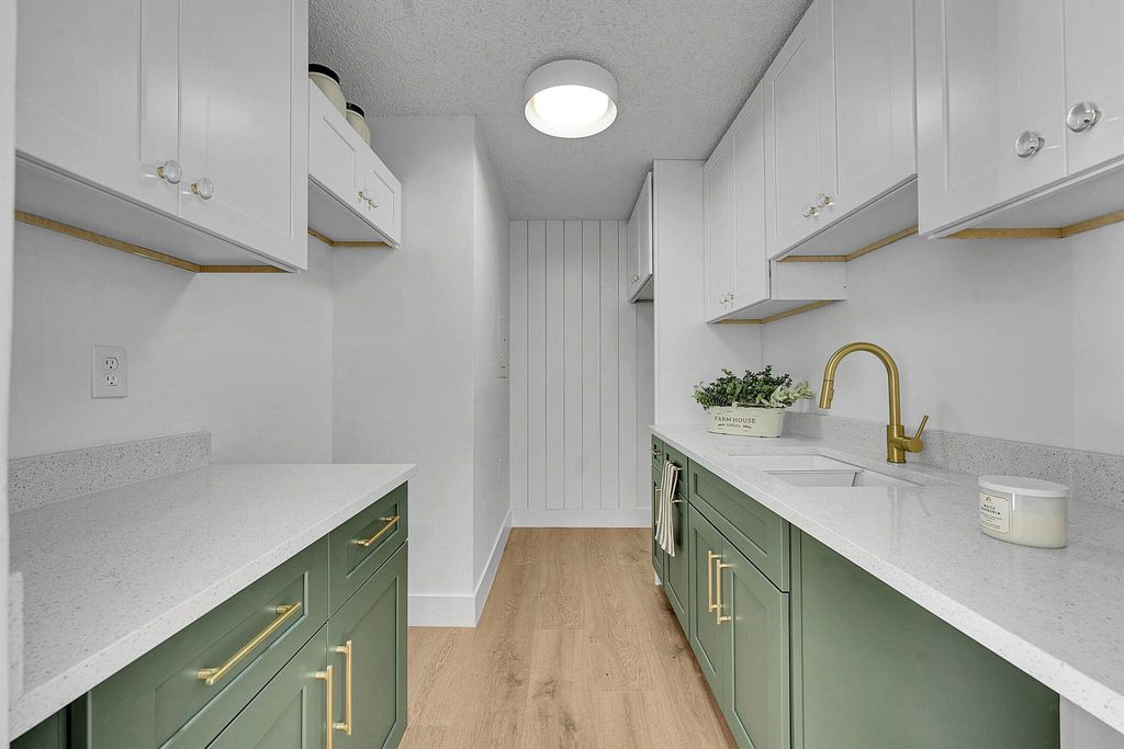 1139 Lake Terry Drive A, West Palm Beach, FL 33411