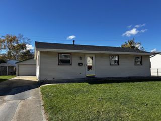 706 West BOULEVARD, Racine, WI 53405