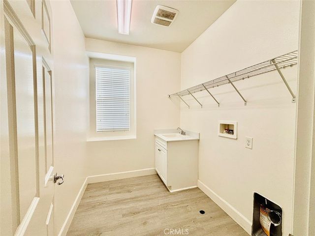 5863 Ginger Drive, Eastvale, CA 92880