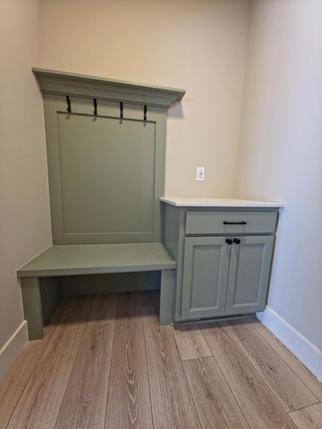 3611 Edgerton Street, Vadnais Heights, MN 55127