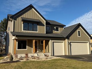 3611 Edgerton Street, Vadnais Heights, MN 55127