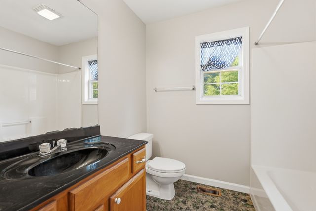 4877 Swafford Rd, Cookeville, TN 38501