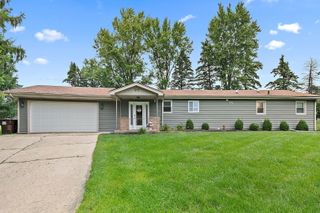 1015 Arctic Circle, Rockford, IL 61108