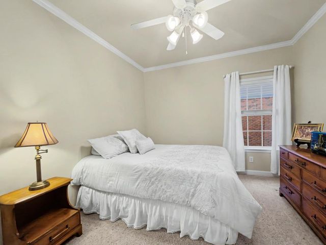 602 Frankfort Dr., Dothan, AL 36305