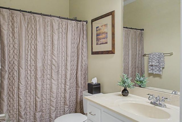 602 Frankfort Dr., Dothan, AL 36305
