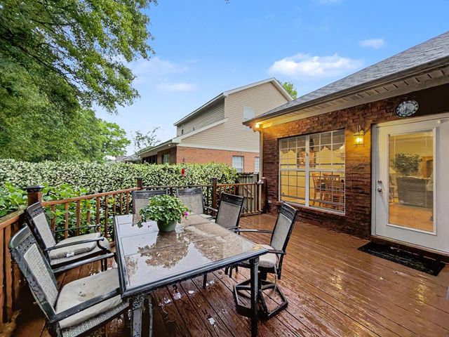 602 Frankfort Dr., Dothan, AL 36305