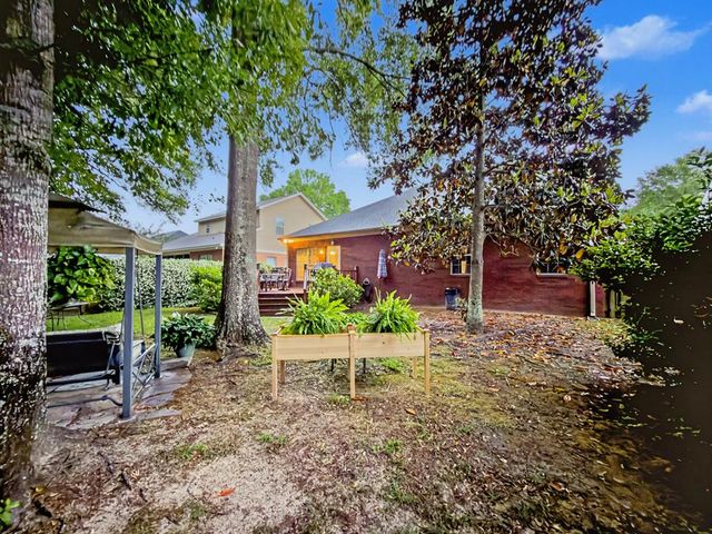 602 Frankfort Dr., Dothan, AL 36305