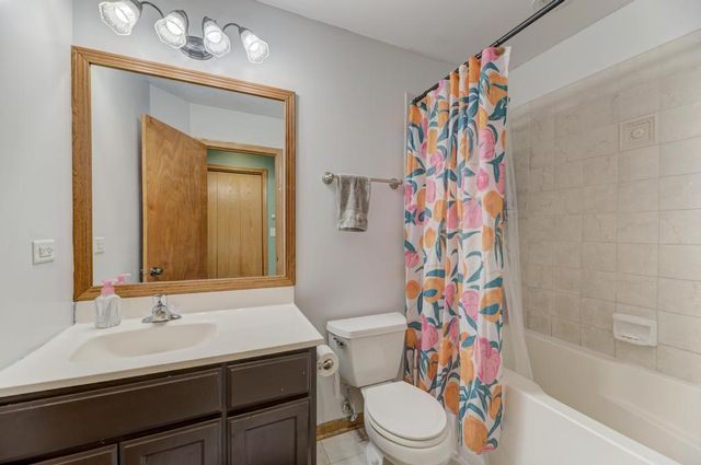 8810 W 84TH Place D, Justice, IL 60458