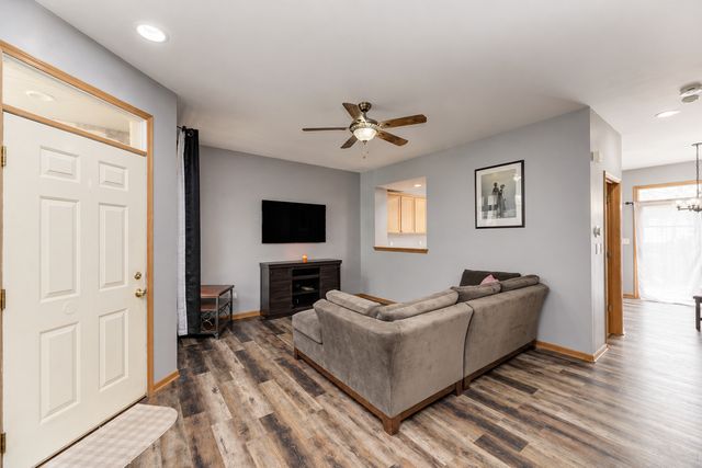 8810 W 84TH Place D, Justice, IL 60458