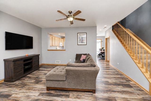 8810 W 84TH Place D, Justice, IL 60458